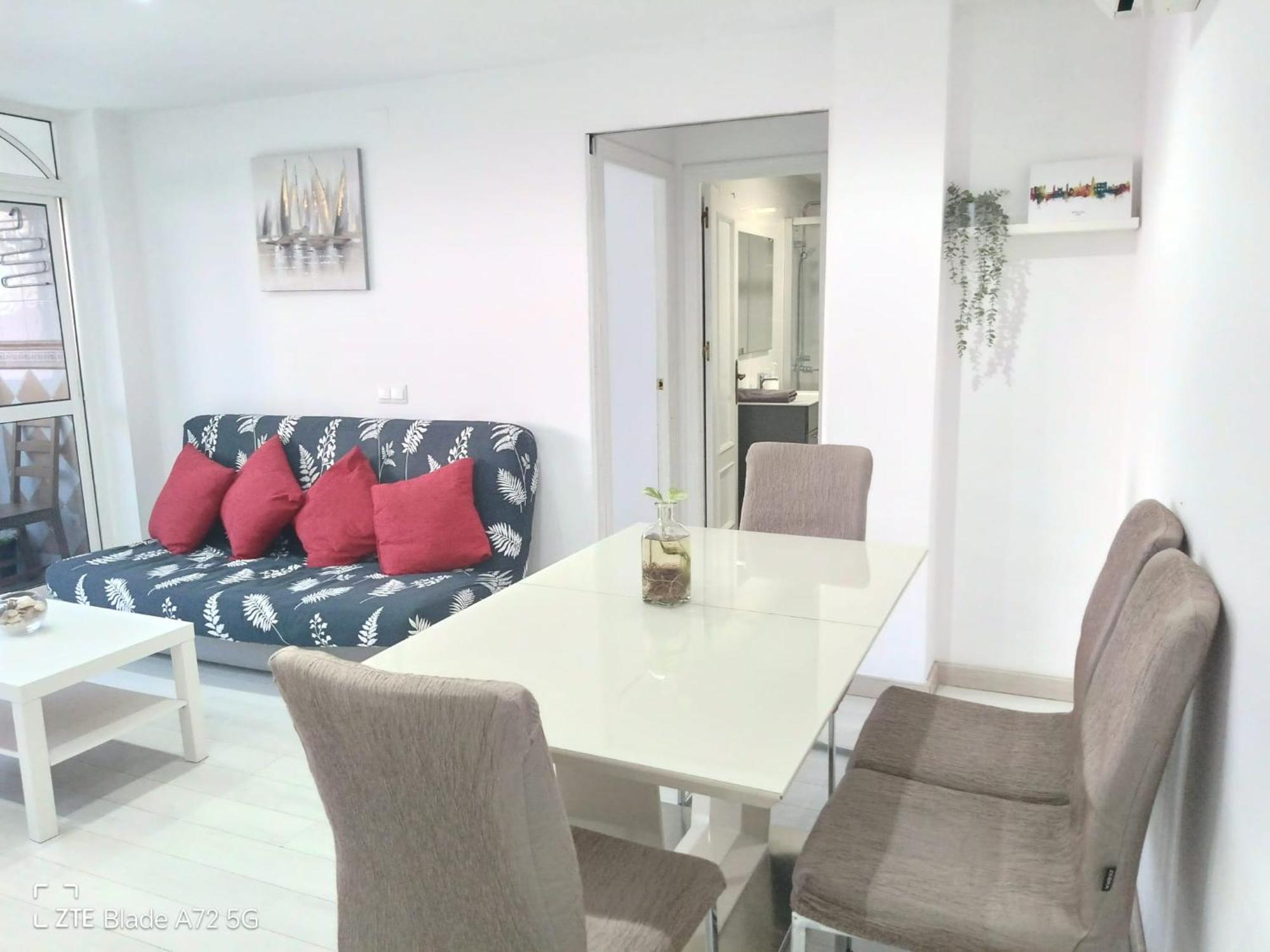 Piso Con Parkinprivado Y A10Minutosdelaplayaandando Apartment Málaga Exterior foto